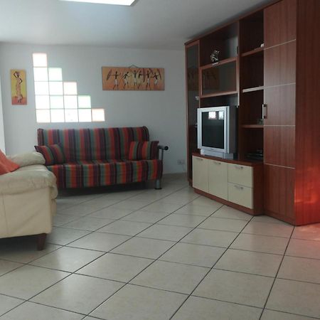 Apartamento Giardino Fiorito Trapani Exterior foto
