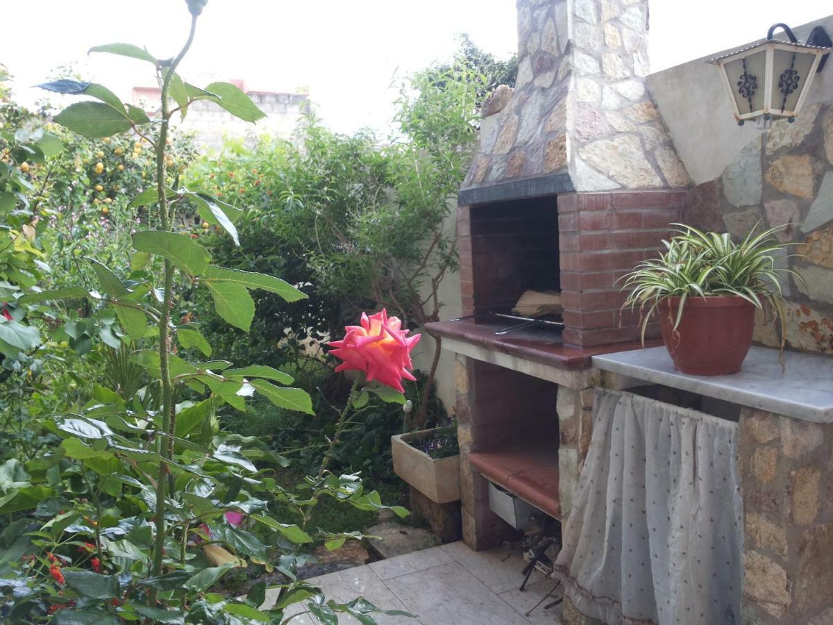 Apartamento Giardino Fiorito Trapani Exterior foto